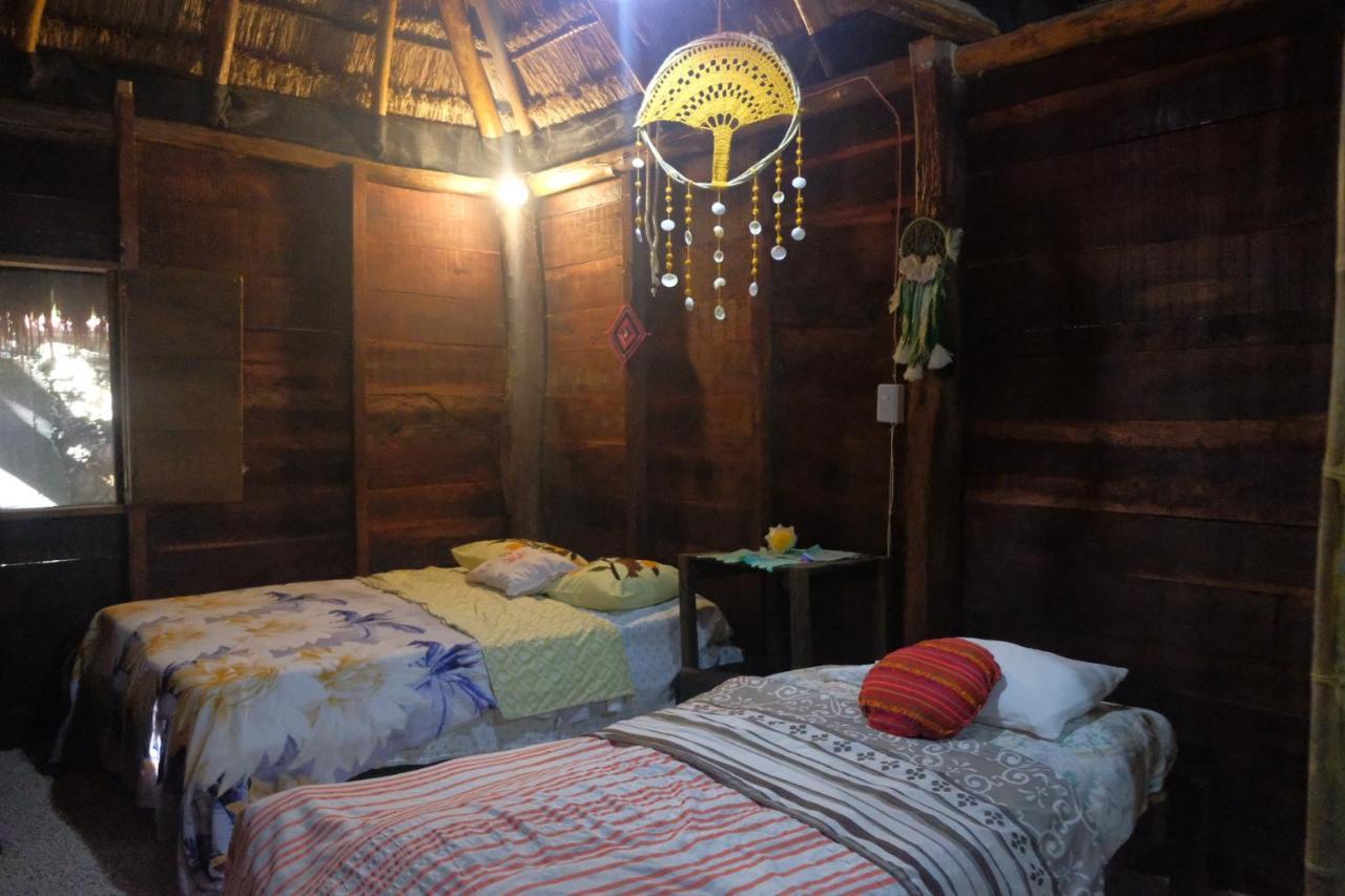 Near Lake Hostal Bacalar Esterno foto