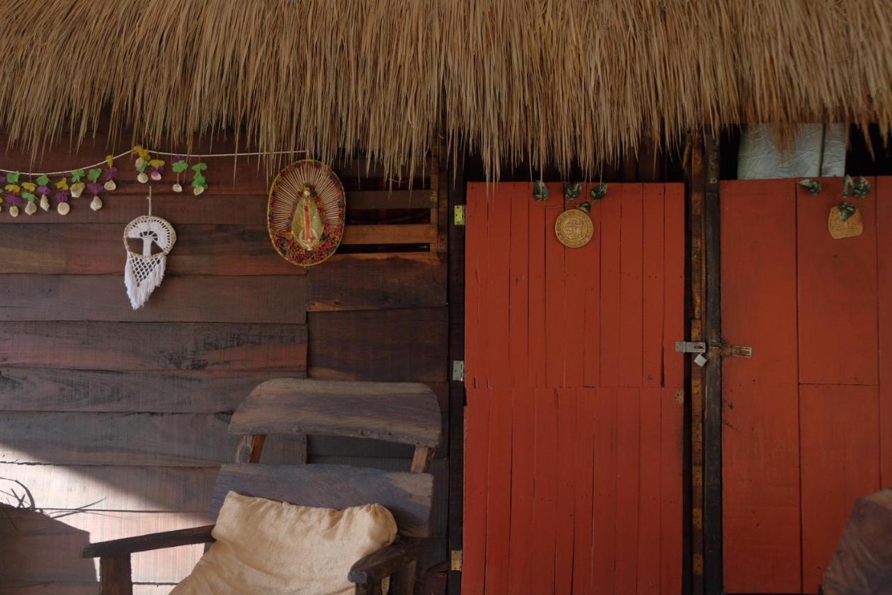 Near Lake Hostal Bacalar Esterno foto